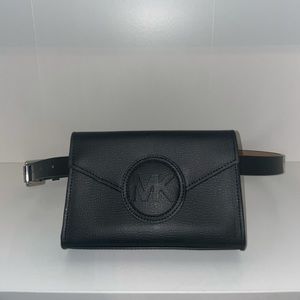 NWT Michael Kors Belt Bag 🖤
